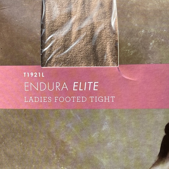 Bloch Endura Elite Ladies Footed Tight ~ SZ L/XL ~ LIGHT TAN ~ 2 PAIRS - Picture 2 of 8